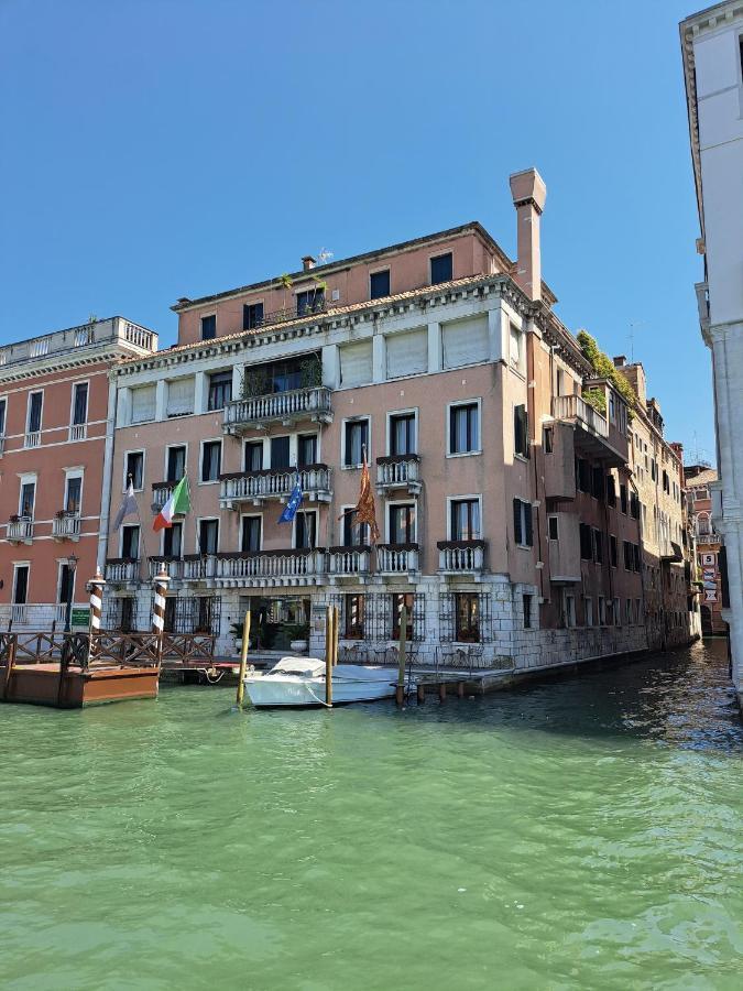 Отель Sina Palazzo Sant'Angelo Венеция Экстерьер фото